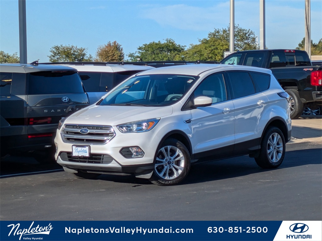 2017 Ford Escape SE 1