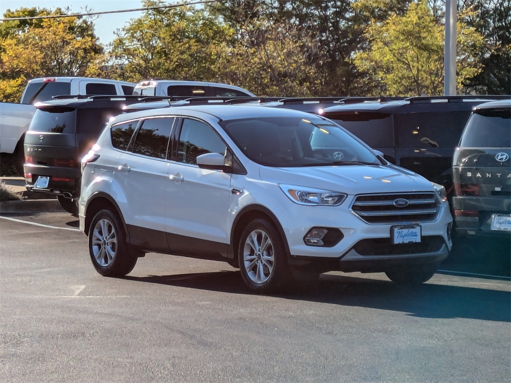 2017 Ford Escape SE 3