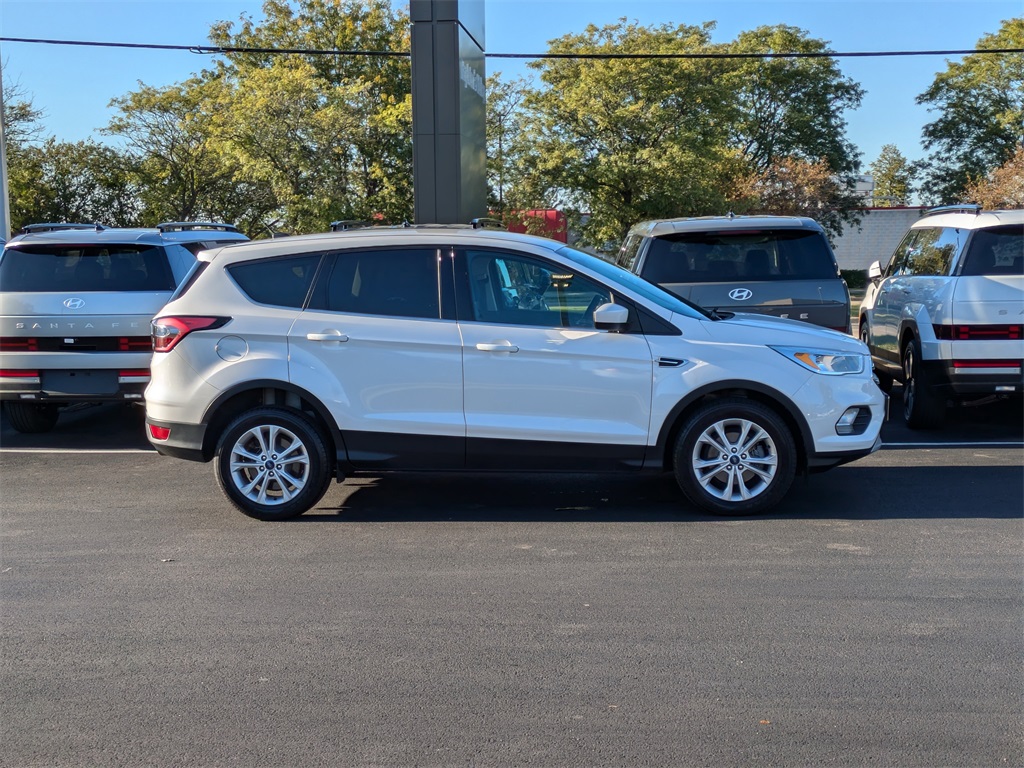 2017 Ford Escape SE 4