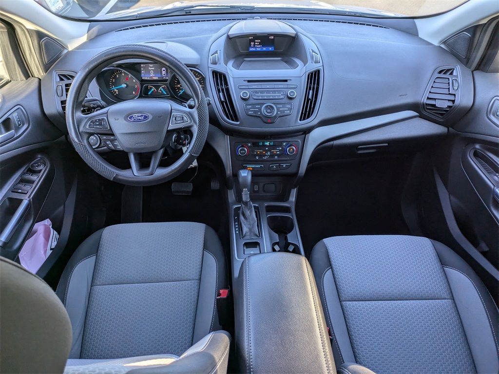 2017 Ford Escape SE 19