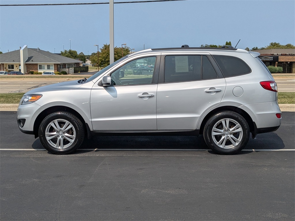 2012 Hyundai Santa Fe SE 8