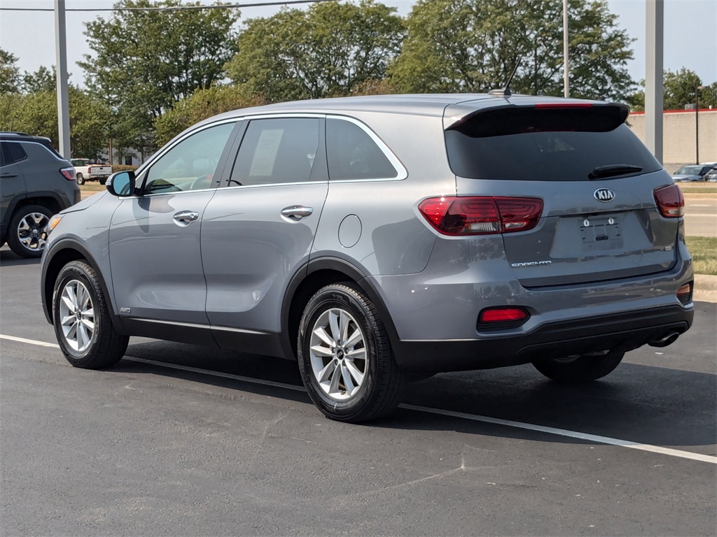 2020 Kia Sorento LX 6