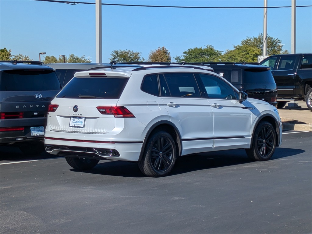 2022 Volkswagen Tiguan 2.0T SE R-Line Black 5