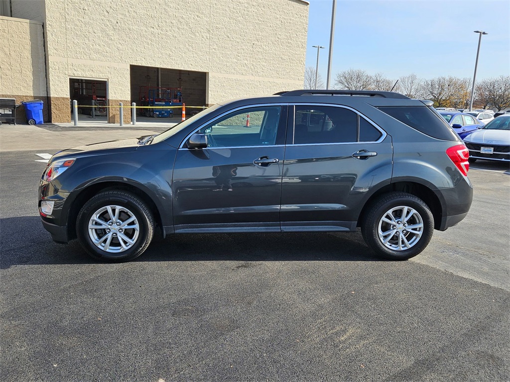 2017 Chevrolet Equinox LT 2