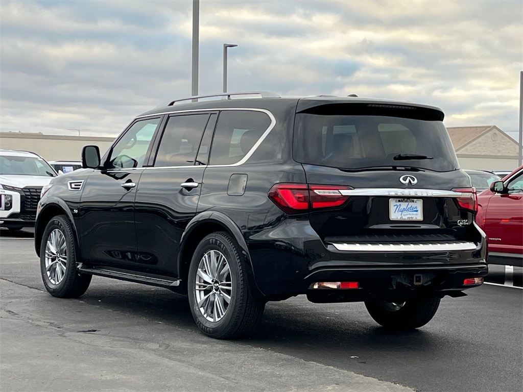 2019 INFINITI QX80 LUXE 3