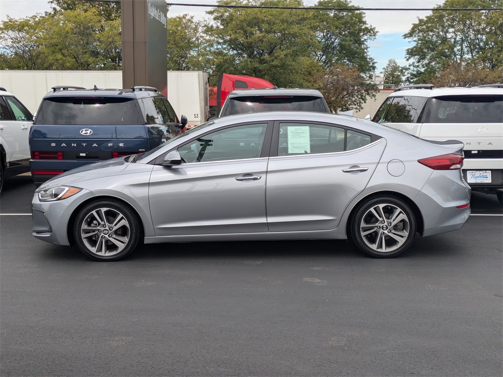 2017 Hyundai Elantra Limited 8