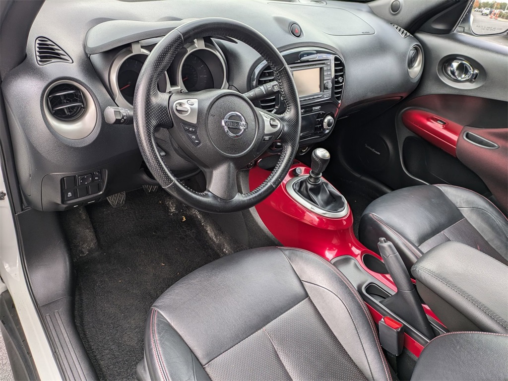 2013 Nissan Juke SL 9