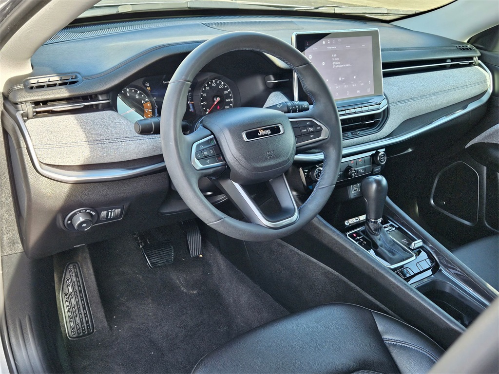 2022 Jeep Compass Latitude 10