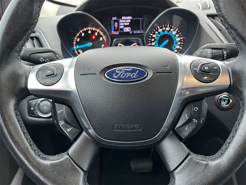 2013 Ford Escape Titanium 16