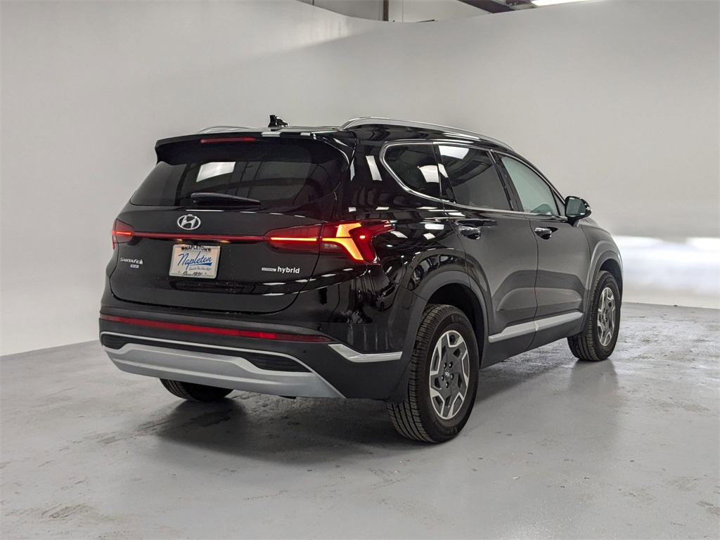 2022 Hyundai Santa Fe Hybrid Blue 4