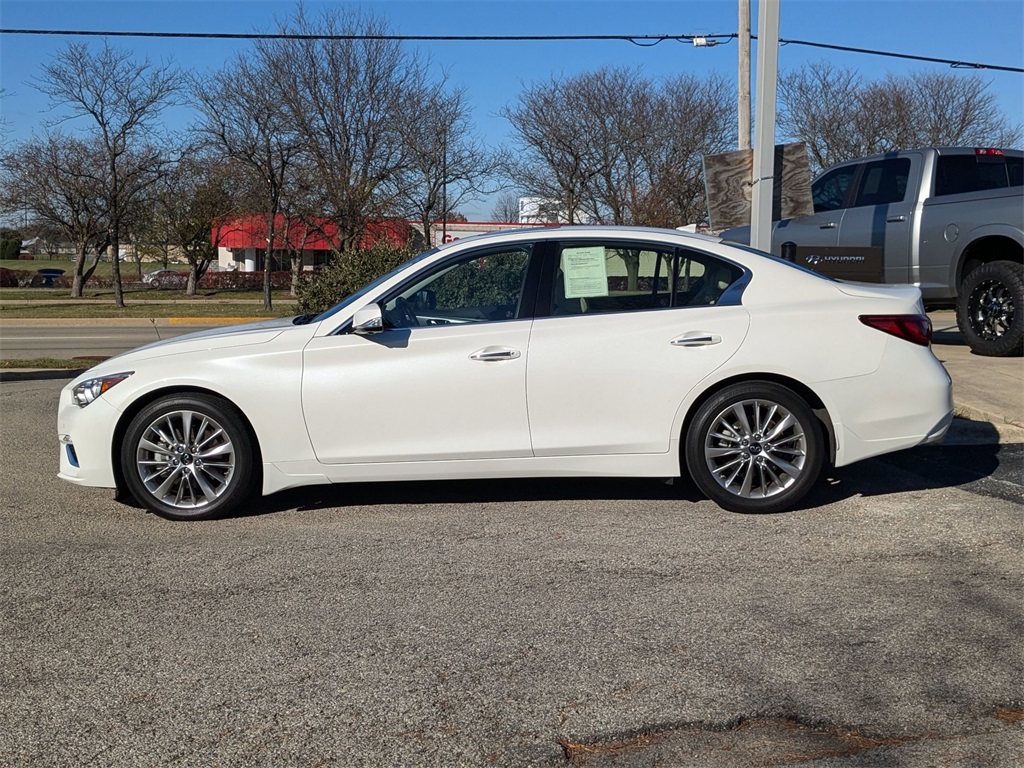 2021 INFINITI Q50 3.0t LUXE 2