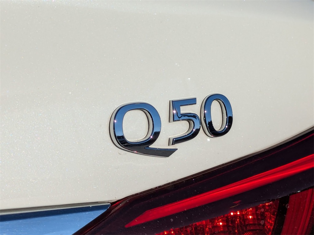 2021 INFINITI Q50 3.0t LUXE 9