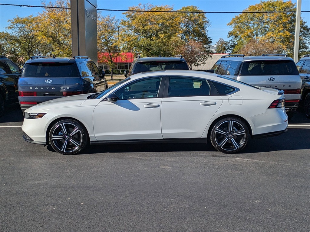 2023 Honda Accord Hybrid Sport 4