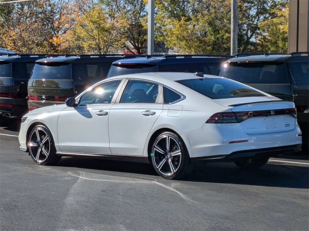 2023 Honda Accord Hybrid Sport 5