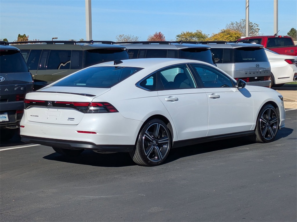 2023 Honda Accord Hybrid Sport 6