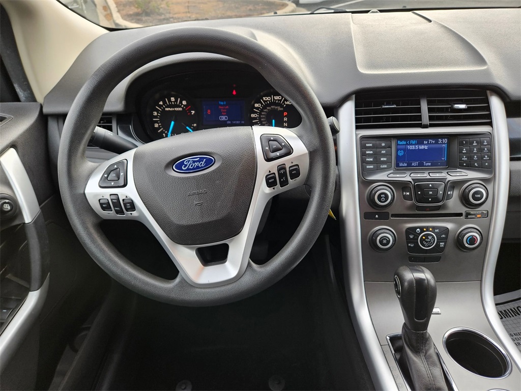 2013 Ford Edge SE 15