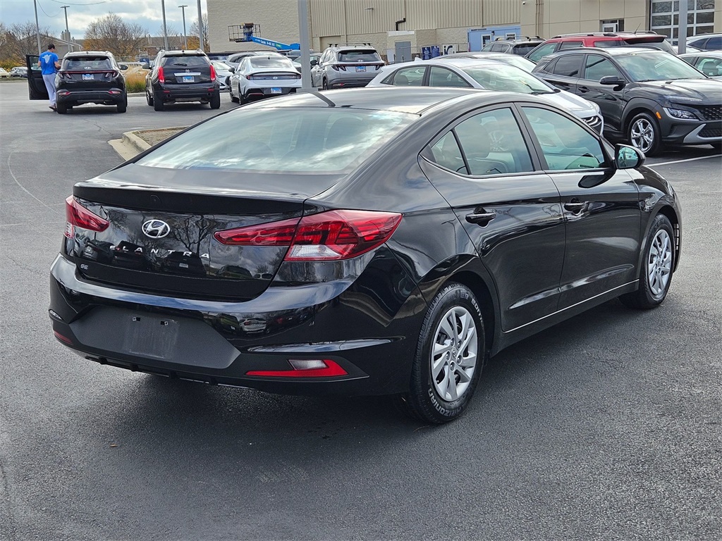 2020 Hyundai Elantra SE 4