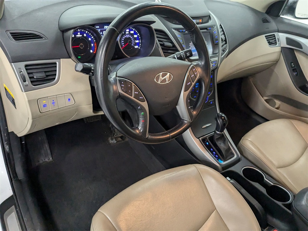 2014 Hyundai Elantra Limited 11