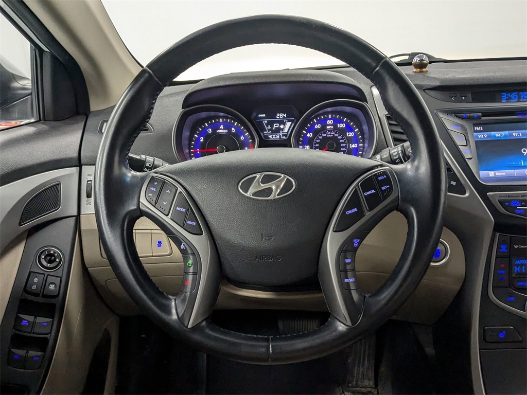 2014 Hyundai Elantra Limited 16