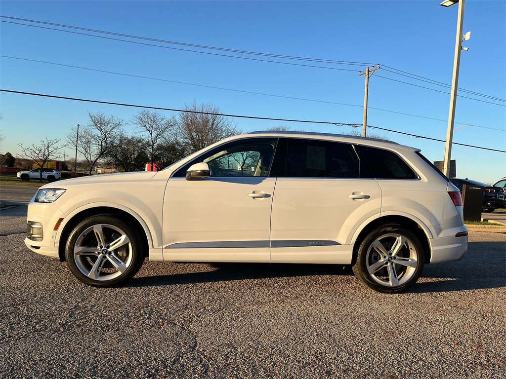 2019 Audi Q7 55 Prestige 2