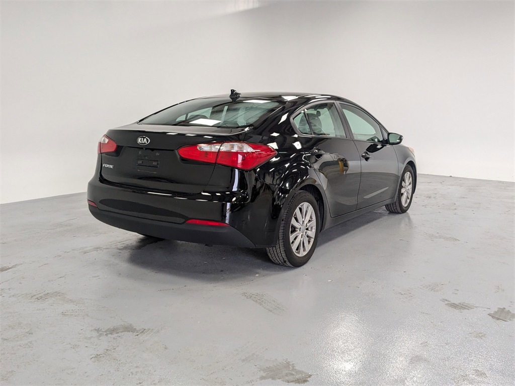 2016 Kia Forte LX 4