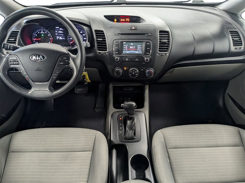 2016 Kia Forte LX 14