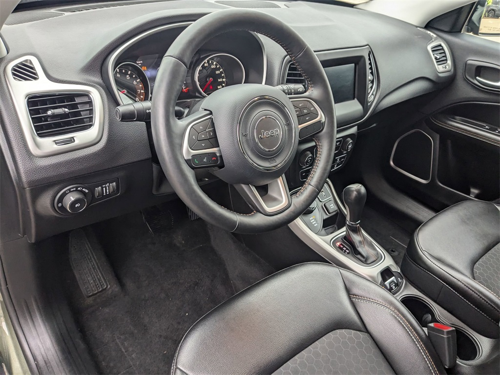 2018 Jeep Compass Latitude 11