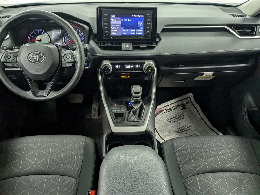 2020 Toyota RAV4 XLE 15