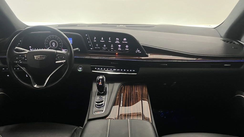 2021 Cadillac Escalade ESV Premium 8