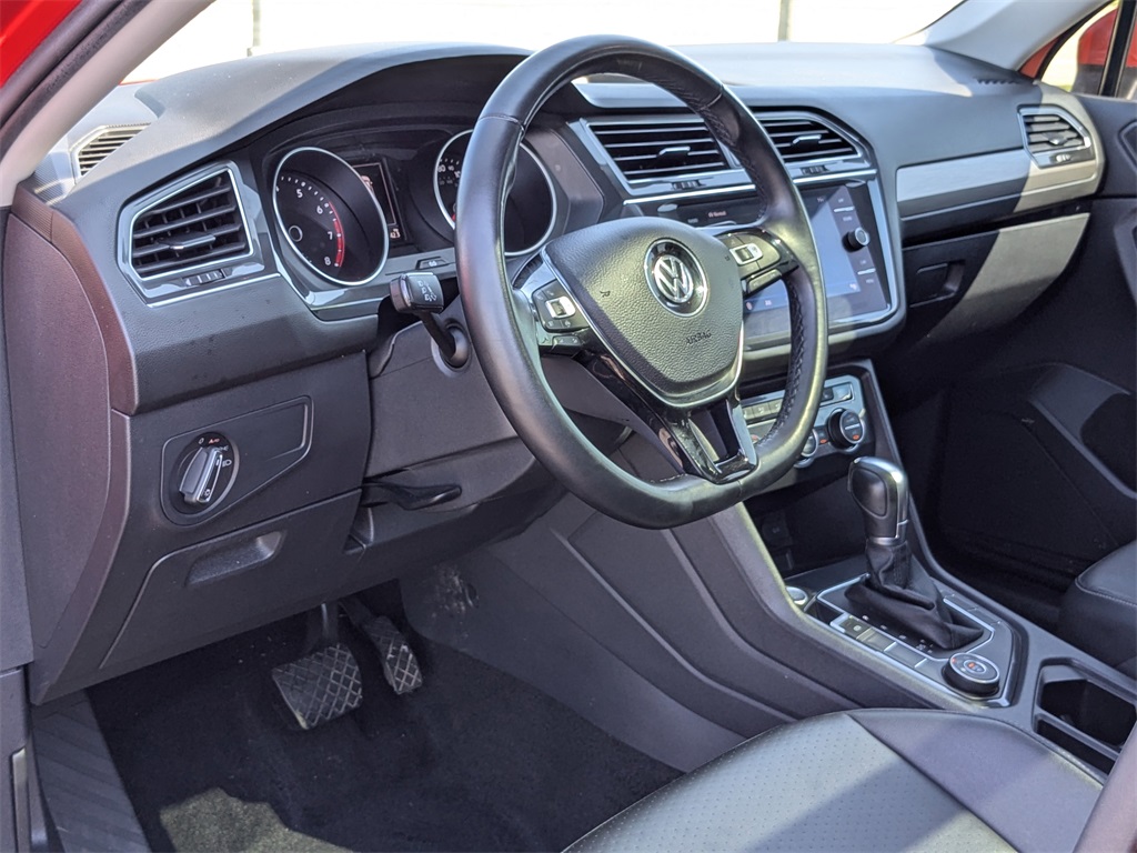 2019 Volkswagen Tiguan 2.0T SE 10