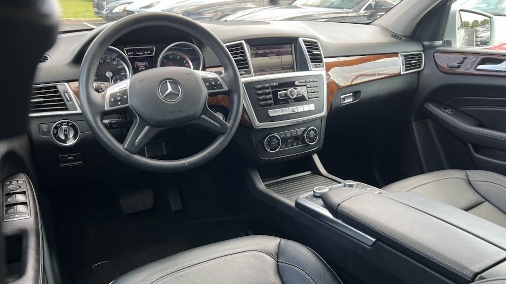 2013 Mercedes-Benz M-Class ML 350 9