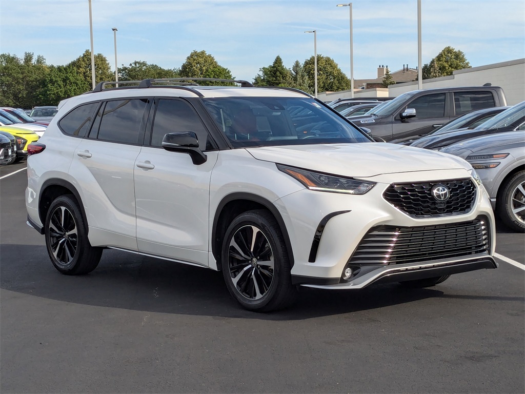 2021 Toyota Highlander XSE 3