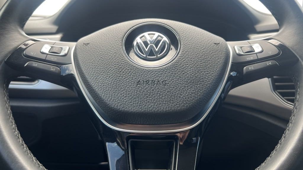 2019 Volkswagen Atlas 3.6L V6 SEL R-Line 10