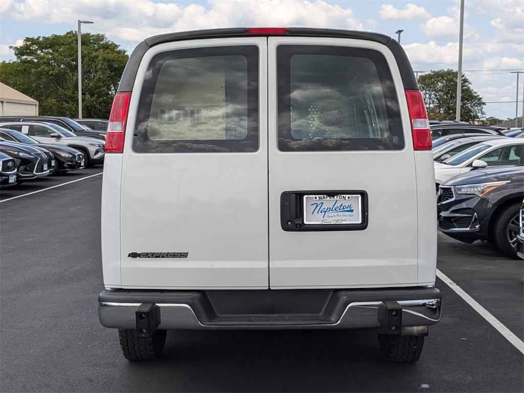 2018 Chevrolet Express 2500 Work Van 6