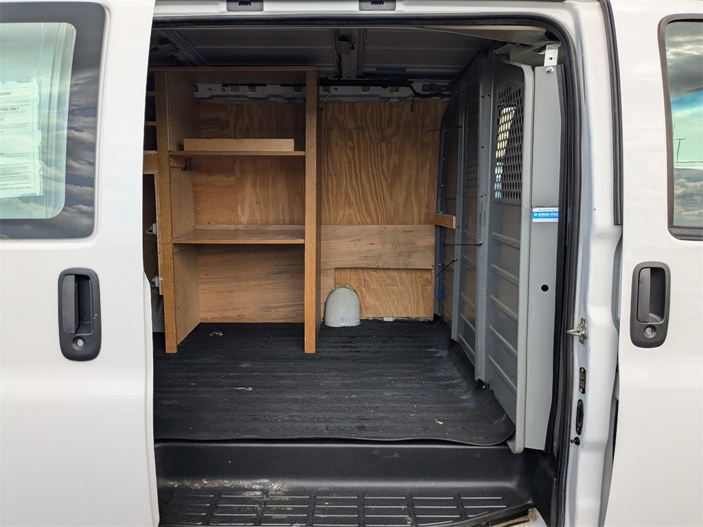 2018 Chevrolet Express 2500 Work Van 30