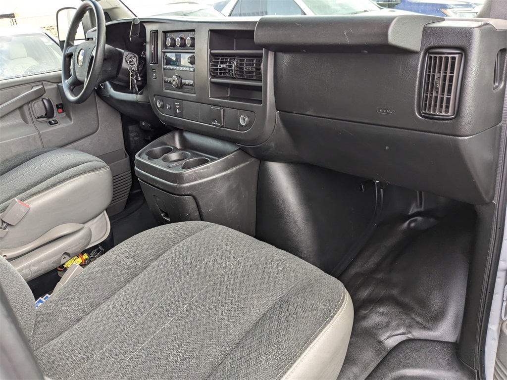 2018 Chevrolet Express 2500 Work Van 33