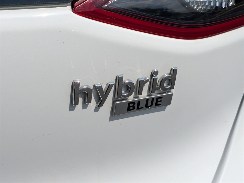 2022 Hyundai Ioniq Hybrid Blue 25