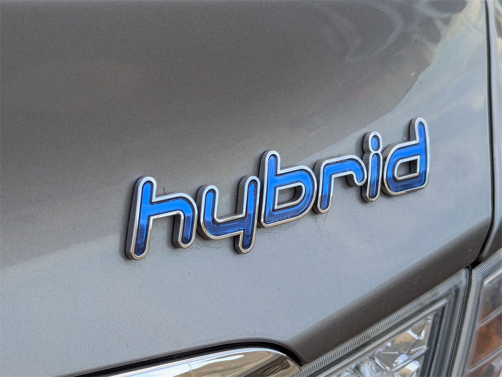 2013 Hyundai Sonata Hybrid Limited 24