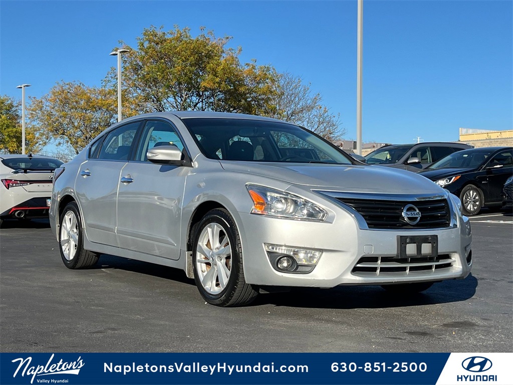 2014 Nissan Altima 2.5 SV 1