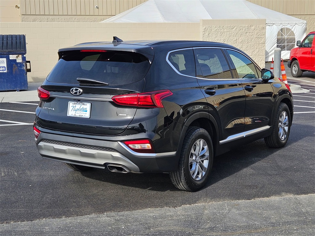 2020 Hyundai Santa Fe SEL 4