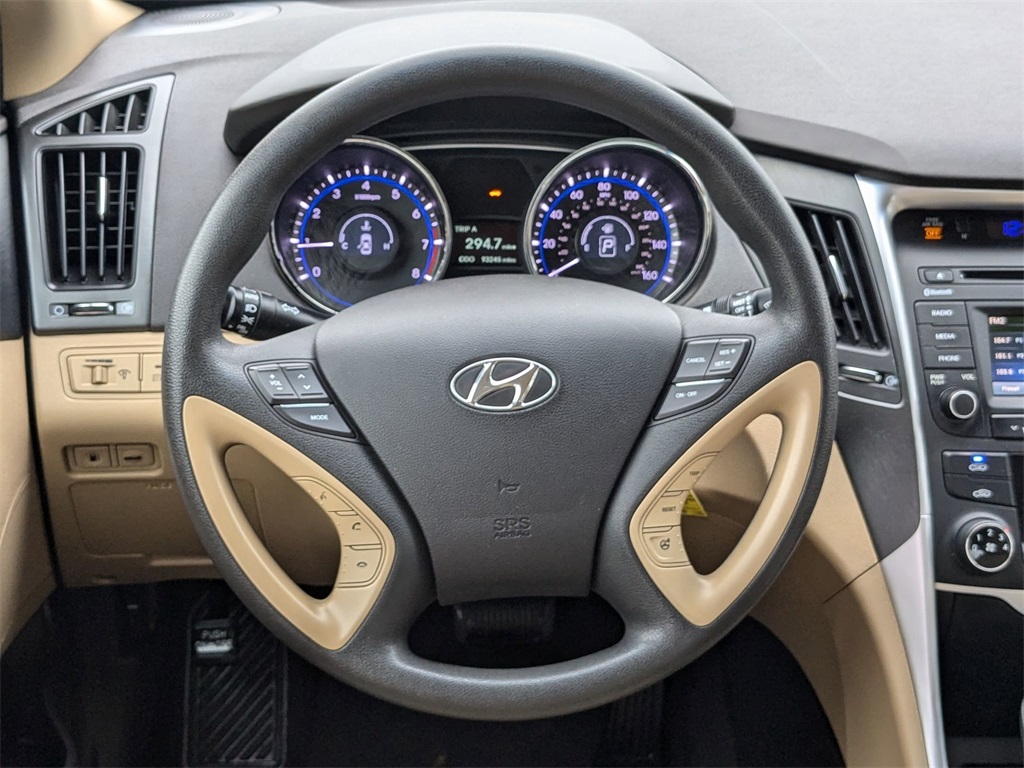 2014 Hyundai Sonata GLS 16