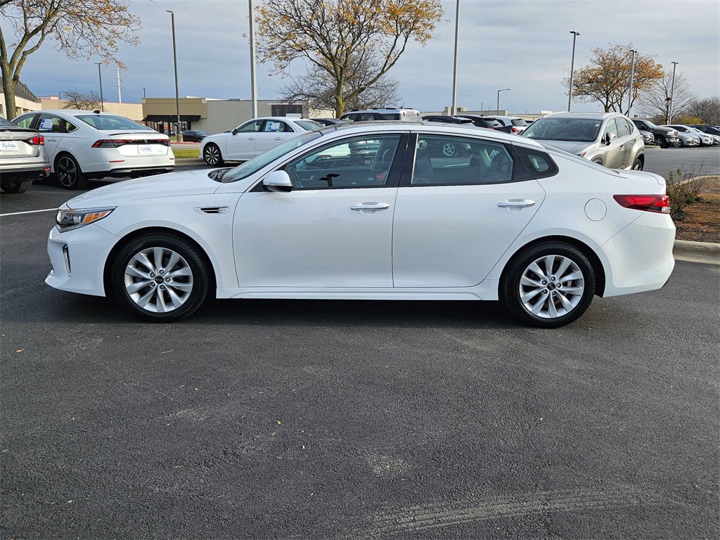 2018 Kia Optima S 2