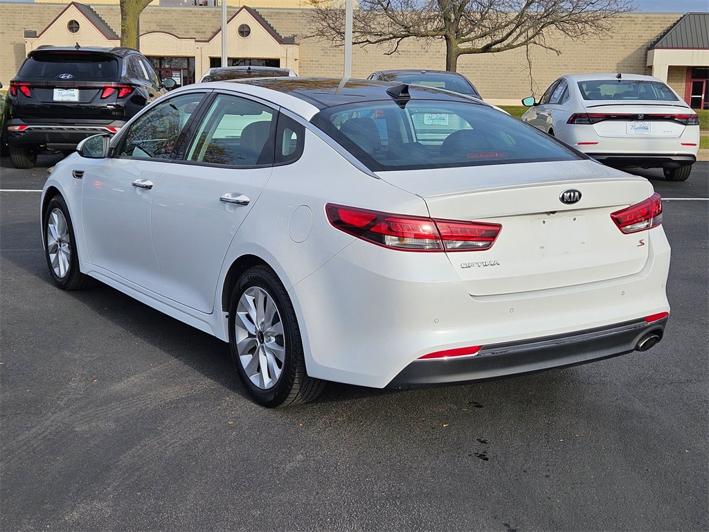 2018 Kia Optima S 3