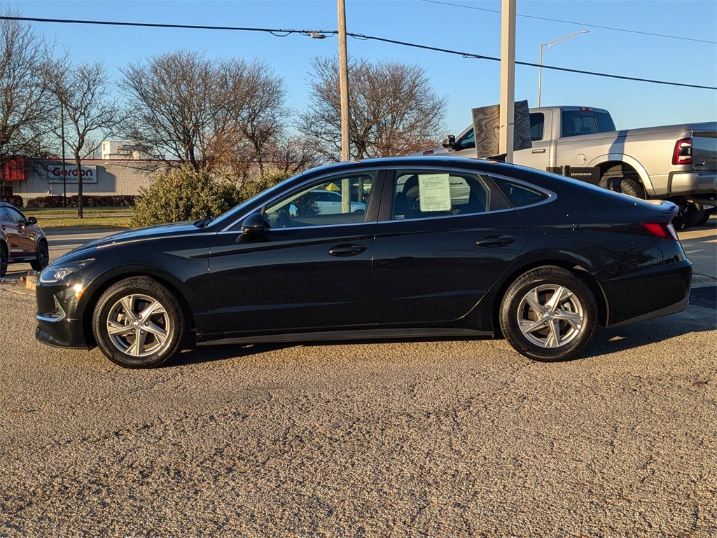 2021 Hyundai Sonata SE 2