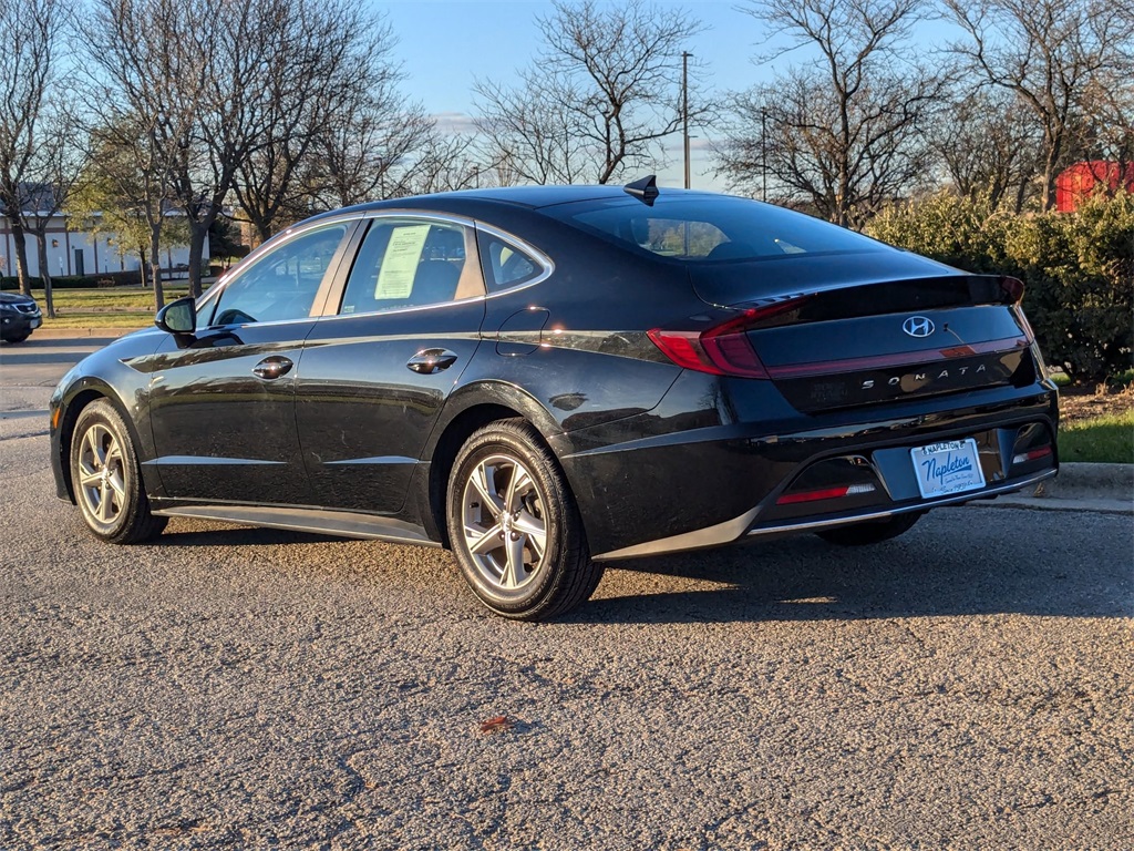 2021 Hyundai Sonata SE 3