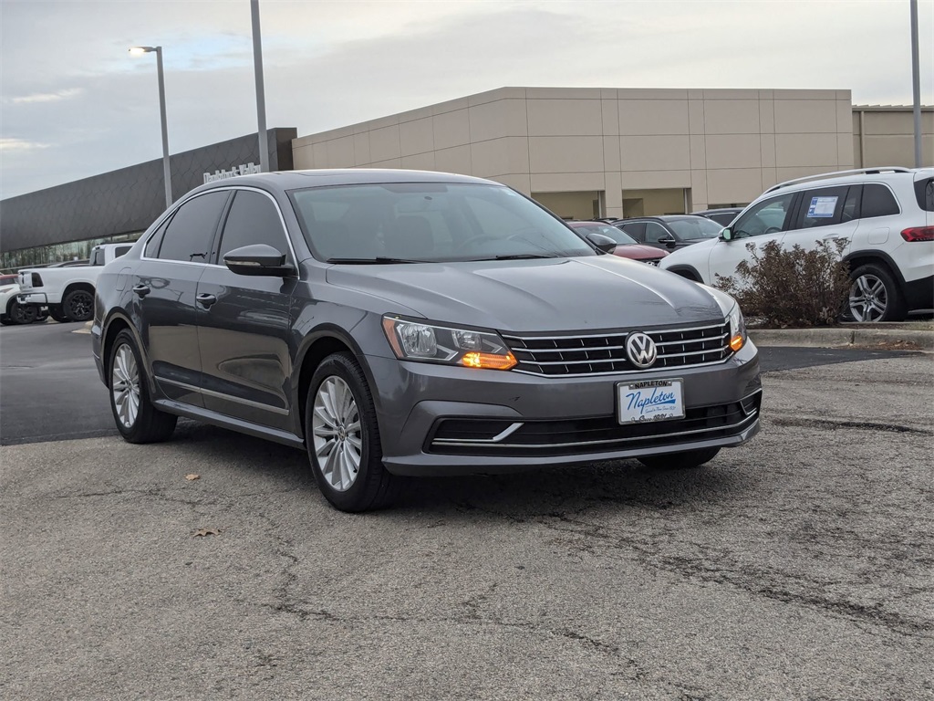 2016 Volkswagen Passat 1.8T SE 5