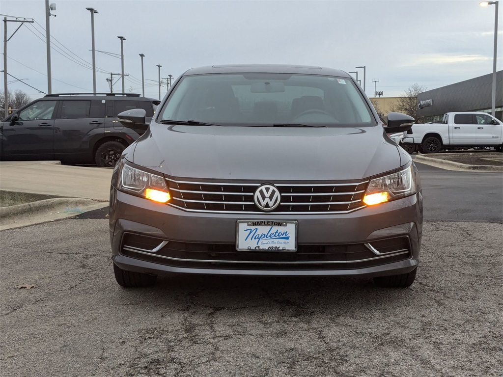 2016 Volkswagen Passat 1.8T SE 6