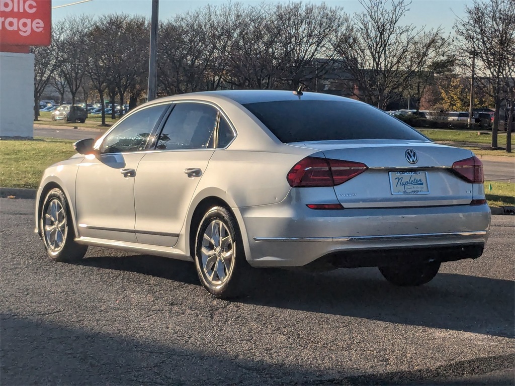 2016 Volkswagen Passat  3