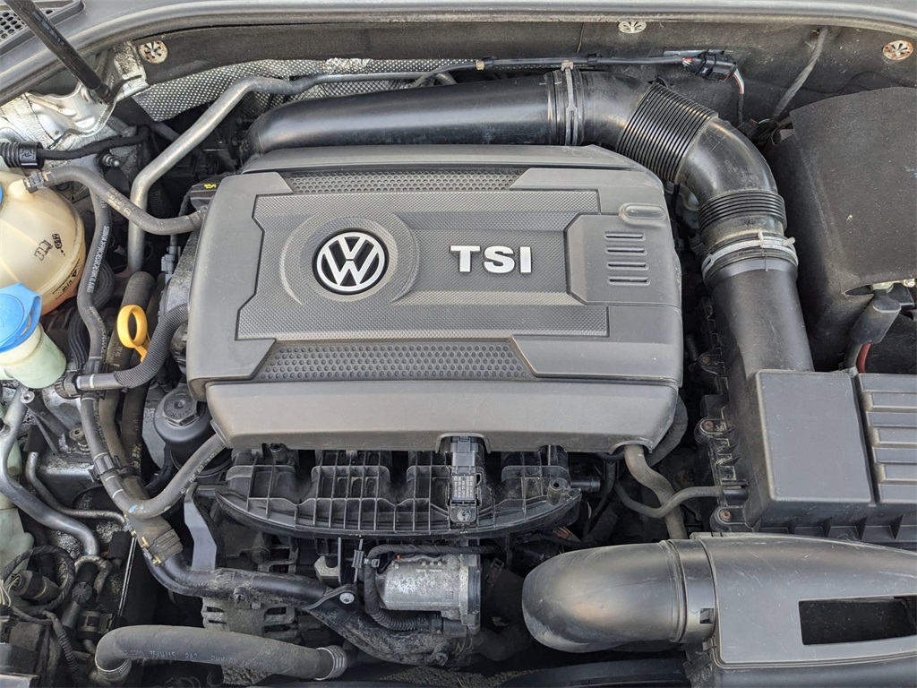 2016 Volkswagen Passat  10