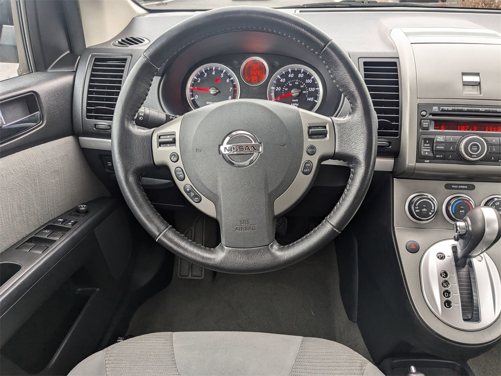 2011 Nissan Sentra 2.0 S 13